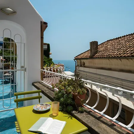 De Vivo Realty - The Colombo Ferienhaus Positano